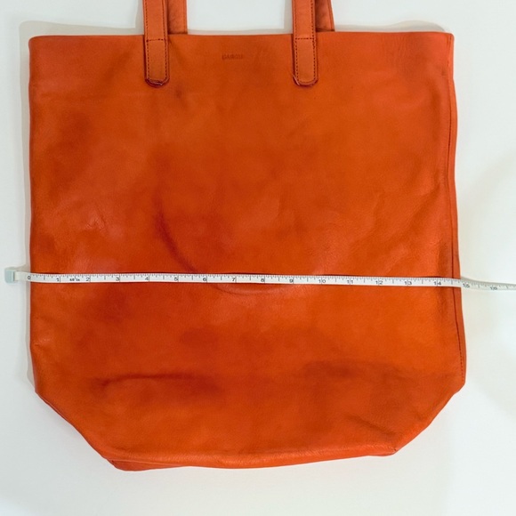 BAGGU Basic Leather Tote in Orange - Rare Retired Color